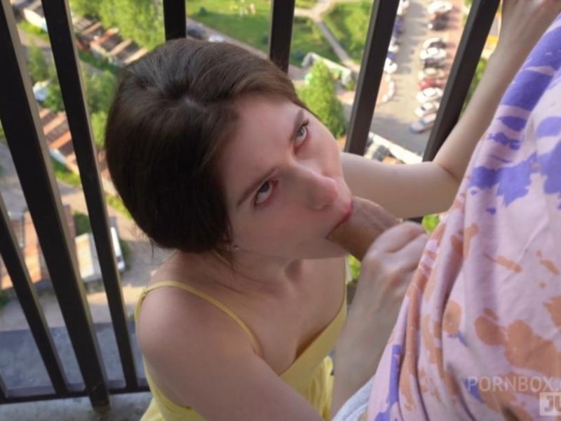 Hot Pearl - On a public balcony with a stranger JUNIKTA FullHD 1080p