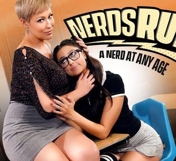 Eliza Ibarra, Ryan Keely - Nerds Rule! A Nerd At Any Age - SD/1080p