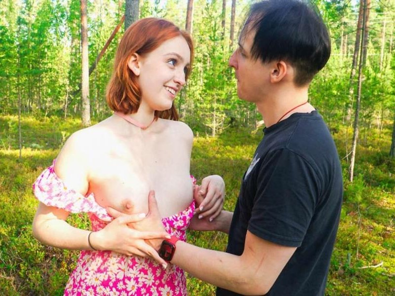 Fergy Croak - Redhead Fergy horny in nature FullHD 1080p