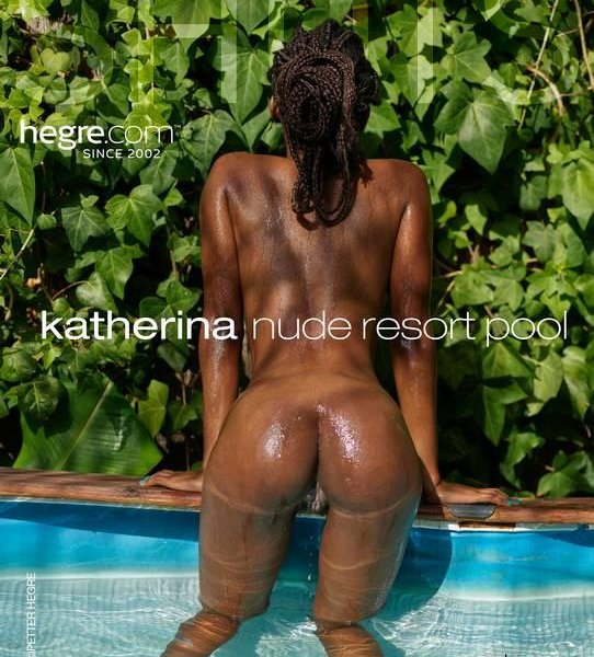 Katherina - Nude Resort Poo