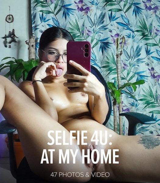 Lilith Baph - Selfie 4U at My Home