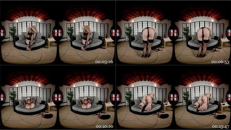 Blonde's Foot Tease With A Clear Dildo 1920p