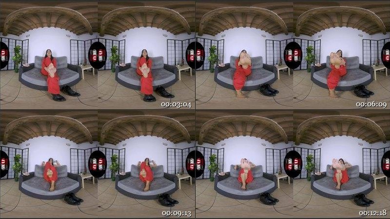 Foot-teasing Lara's Naughty La Casa de Papel Cosplay 1440p