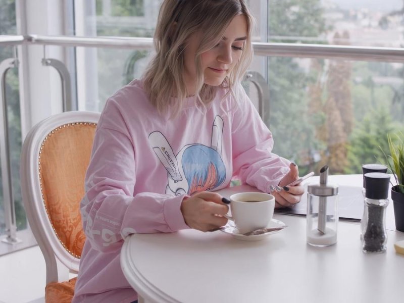 Eva Elfie - Eva’s Adventures FullHD 1080p