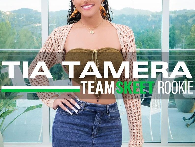 Tia Tamera - I Feel Like Being a Slut Today! (Tia Tamera’s Mainstream Debut) FullHD 1080p/HD 720p