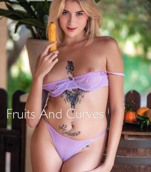 Angelique Lapiedra - Fruits And Curves 1