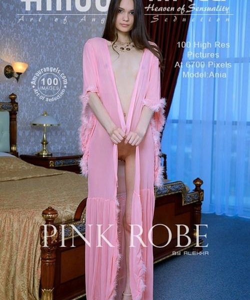 Ania - Pink Robe
