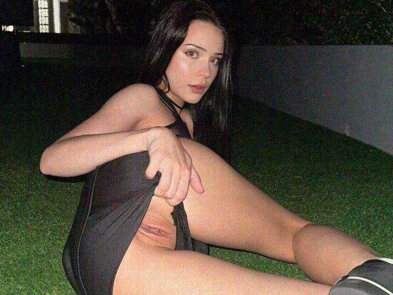 Girl Of Your Dream - Onlyfans Pictures