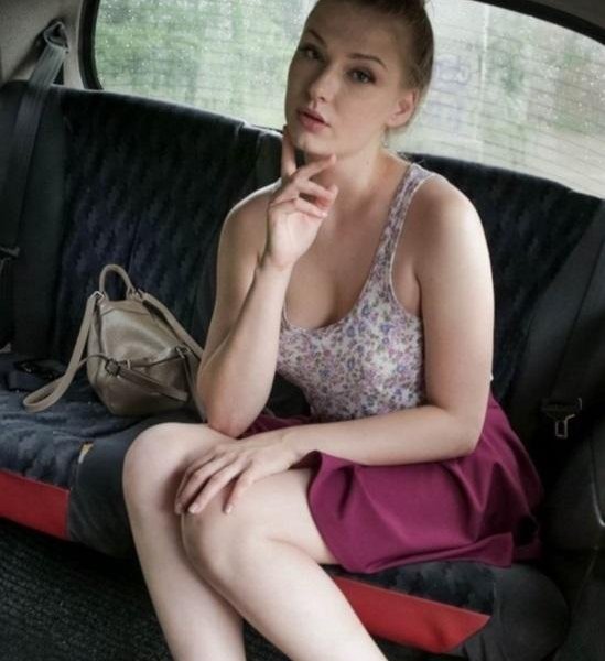 Lucy Heart - Hot Russian Tries English Sausage SD/720p/1080p
