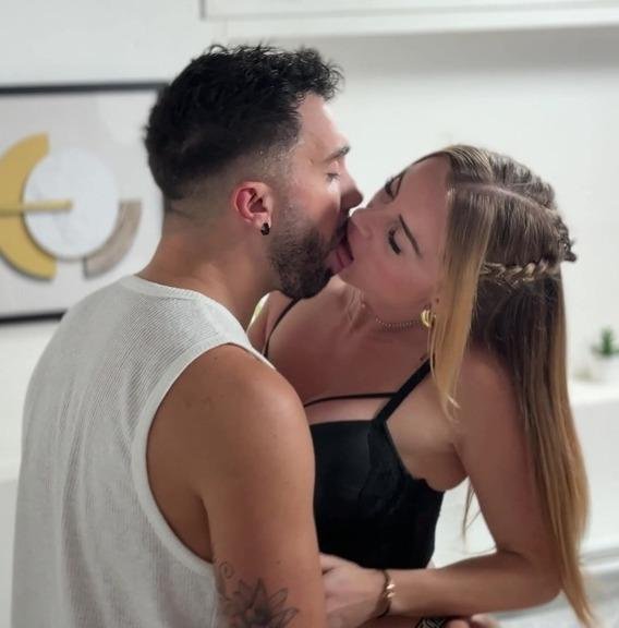 La Petite Ange - 18 Years Old Blonde Get Dick in Her Shaved Pussy and Tiny Ass FullHD 1080p/HD 720p