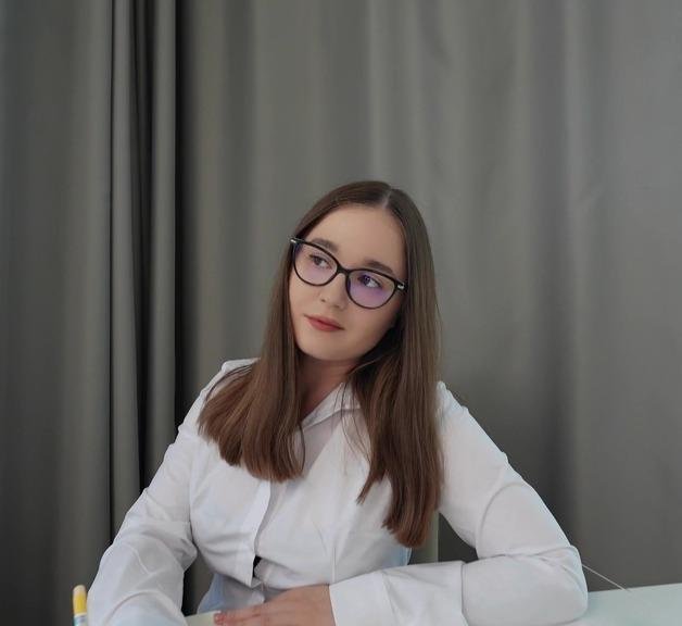 Lina Babyface - I’ll suck your dick and you’ll get a job Sexy boss fucks on interview FullHD 1080p/HD 720p