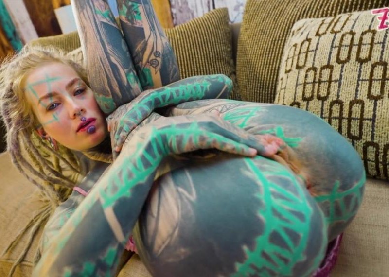 Anuskatzz - Sexy ALT dreadhead girl rides a big cock with her ASS FullHD 1080p