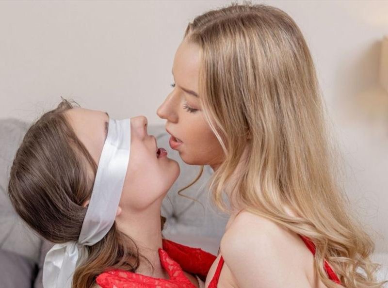 Mirka Bay, Ruby Web - Blindfolded Girlfriend FullHD 1080p