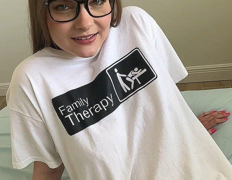 Harlow West - Step Sibling Secret Desires FullHD 1080p