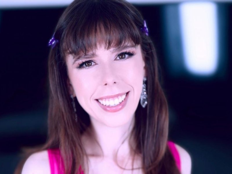 Krystal Palmer - Amateur Allure Introduces Krystal Palmer, Library Clerk Eager to Give a Blowjob, Fuck and Swallow FullHD 1080p