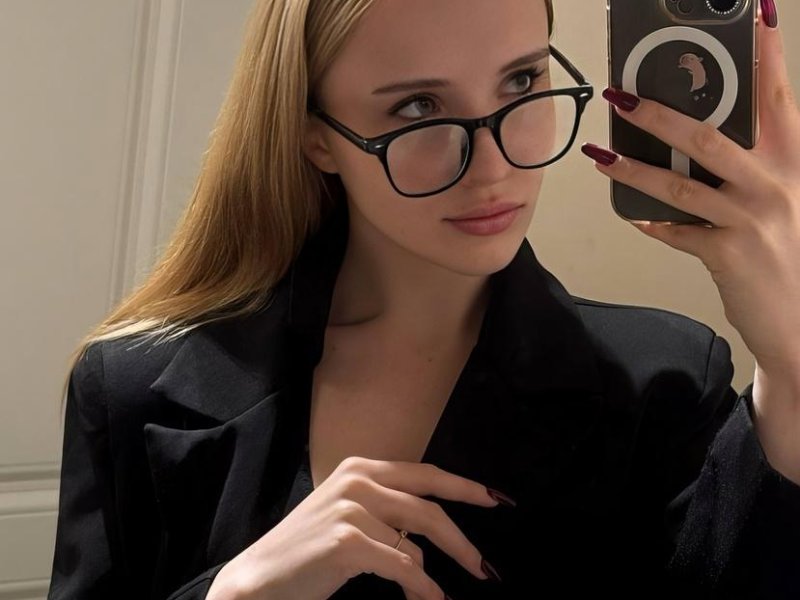 Polly Yangs - Cute Homely Blonde in Braces Turned Out to Be an Anal Slut Who Only Fucks in the Ass and Mouth! UltraHD/4K 2160p