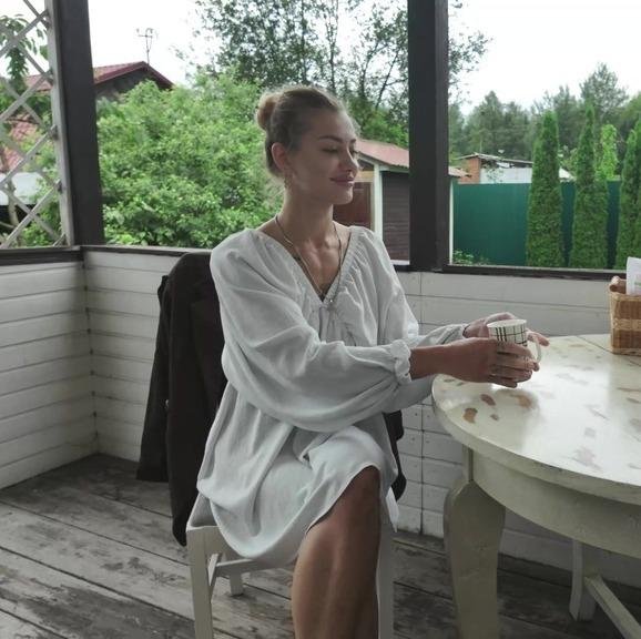 Mary Jane - Horny Old Man Licking My Skinny Girlfriend FullHD 1080p/HD 720p