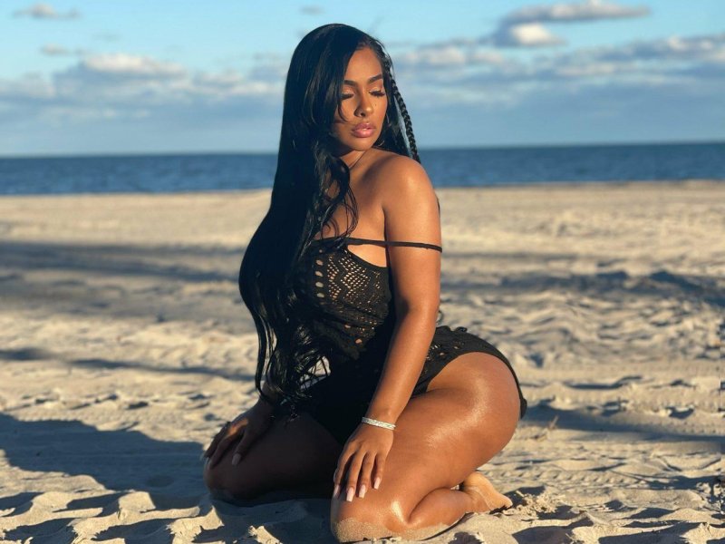 Ayisha Diaz - Onlyfans Pictures