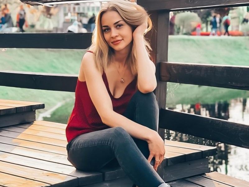 Loren Strawberry - First Double Penetration With Skinny Babe With Big Tits FullHD 1080p