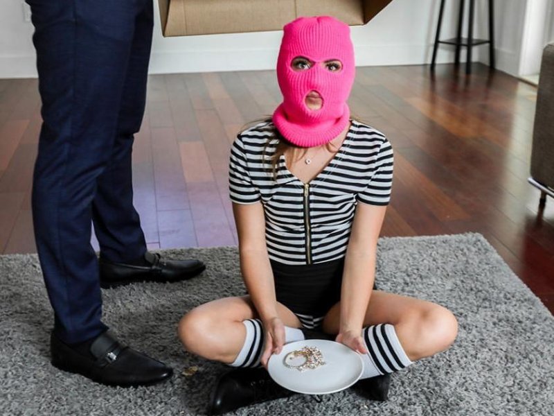 Ava Eden - Caught - SD/1080