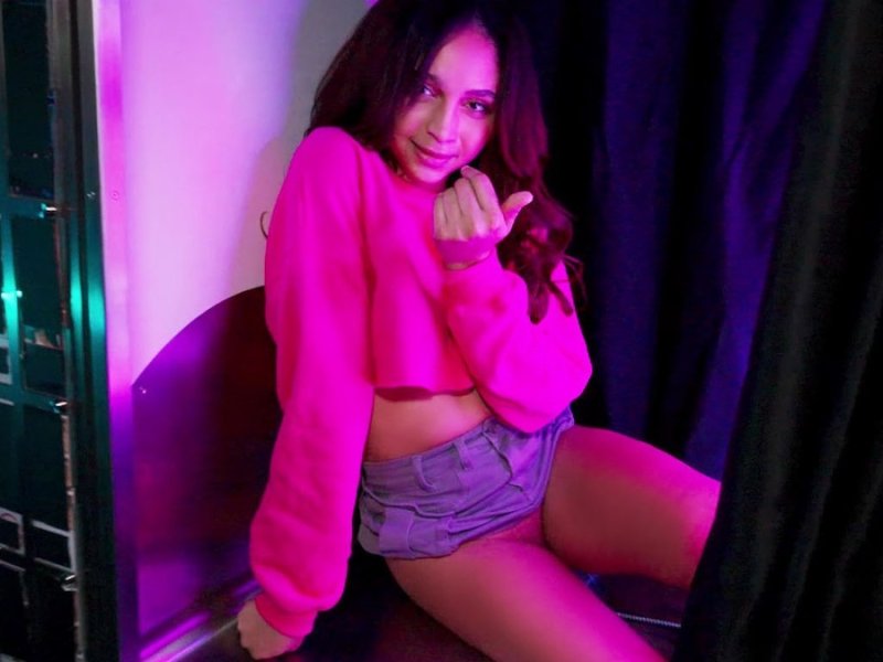 He's Got Rizz - Katerina Karson [1080p/SD]