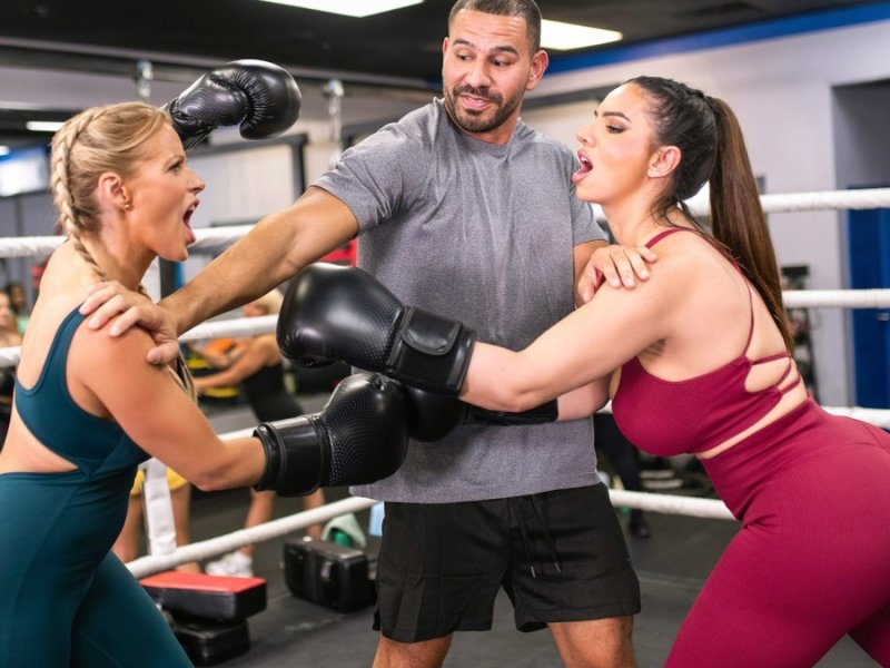 Brazzers Exxtra - Danielle Renae & Raissa Bellini [4K/SD/1080p]