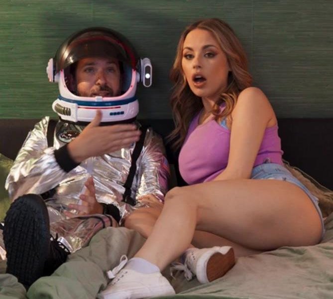 Anna Claire Clouds - Stunt Hogs - Part 2 4K 2160p/FullHD 1080p/HD 720p