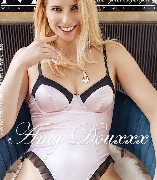 Amy Douxxx in Presenting Amy Douxxx