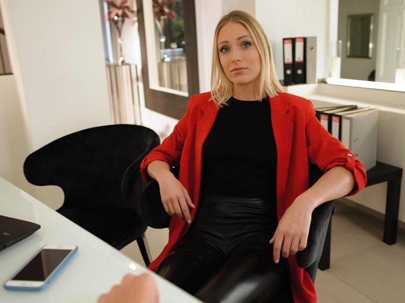 Angelika Grays - Yes, Boss! FullHD 1080p