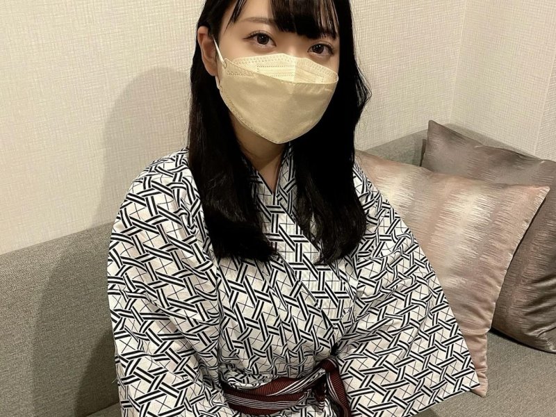 FC2 PPV 4790370 [Limited Sale Until 11/9!] Overnight Sex with Erika-chan in Kyoto ♡ The Yukata Gradually Unveiling is Too Erotic! 1080p