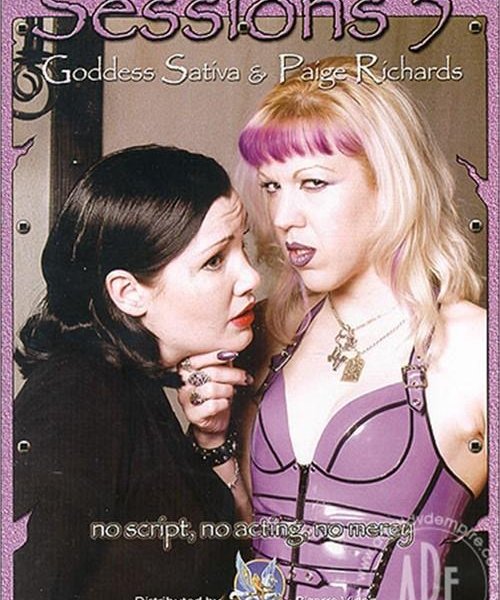 Sessions 05 - Goddess Sativa & Paige Richards