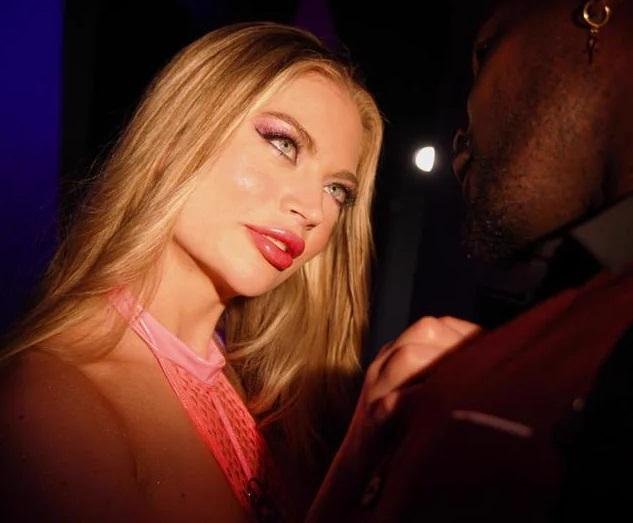 Dina Joy - Strippers Delight 2 FullHD 1080p