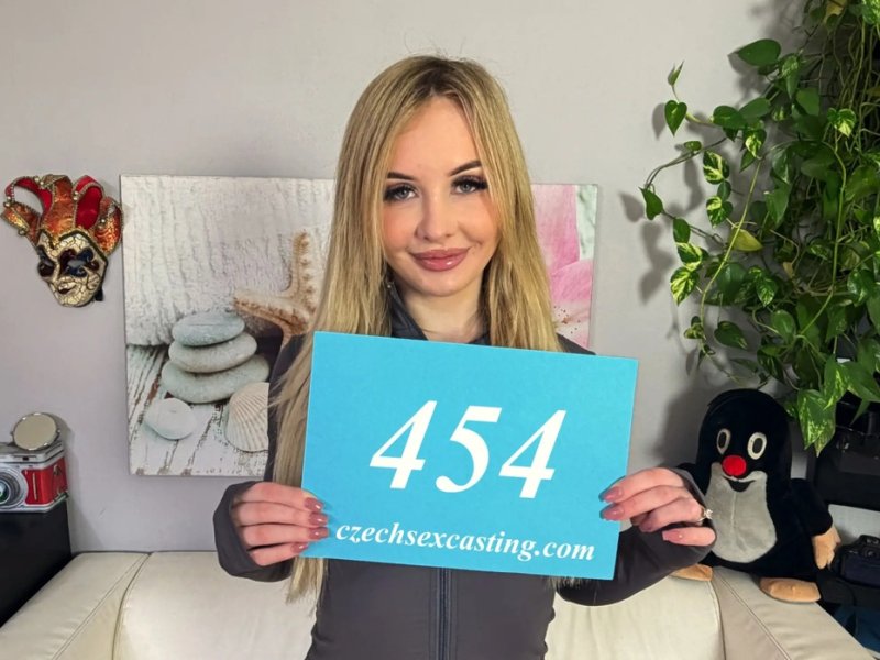 Czech Sex Casting - Baby Kytten [4K/1080p]
